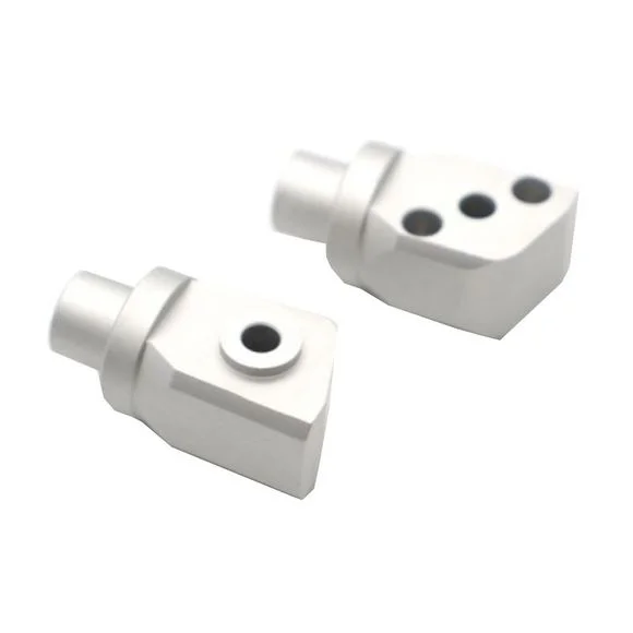 Adaptateur repose pied Barracuda Arrière pour Yamaha – Gris Ref : BAR0607 / YF123-R