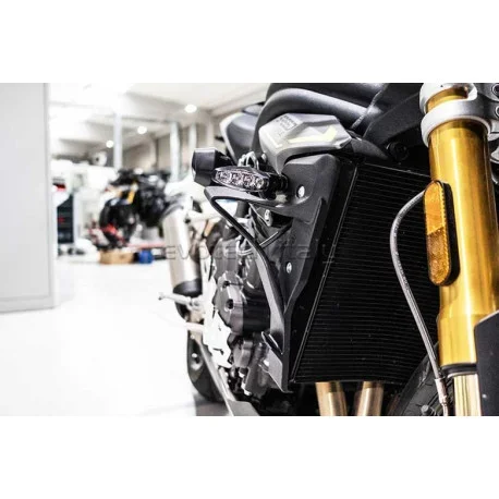 AERODYNAMIC WINGS WITH SIDE RADIATOR COVERS SPEED TRIPLE 1200 RS