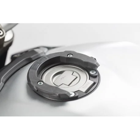 Anneau de reservoir SW MOTECH QUICK LOCK EVO moto KAWASAKI SUZUKI YAMAHA 7-8 vis
