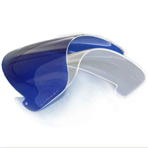 Bulle Bullster Double courbure noir opaque 37cm Ref : BD035DCNO