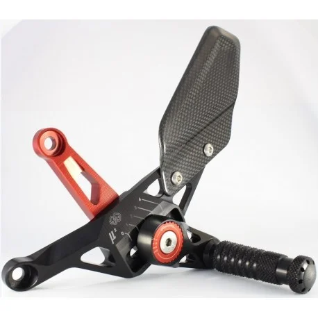 Commandes reculees reglables GILLES MUE2 MV AGUSTA 675 BRUTALE 800 BRUTALE 2012-2016
