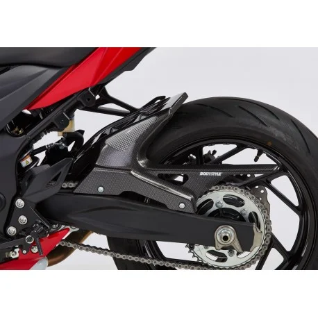 Garde boue arriere BODYSTYLE look carbone SUZUKI GSXS 750 2017-2021
