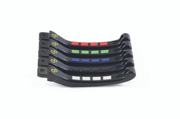 Leviers de frein et d’embrayage LighTech repliables/reglables Alien avec inserts caoutchouc noir Ref : LIG00034A / 1071294