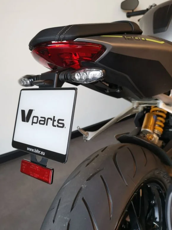 Support de plaque Bihr Ref : BI00001A / 1106517