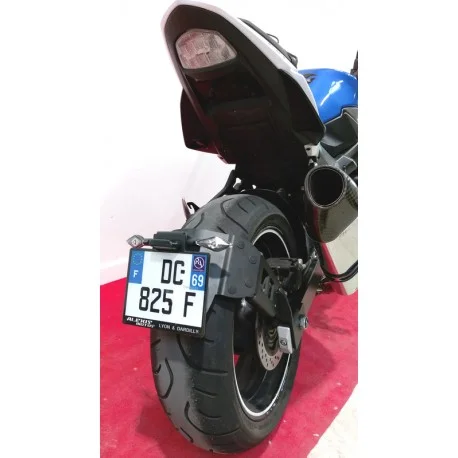 Support de plaque deporte ras de roue ACCES DESIGN SUZUKI GSR 750 2012-2016