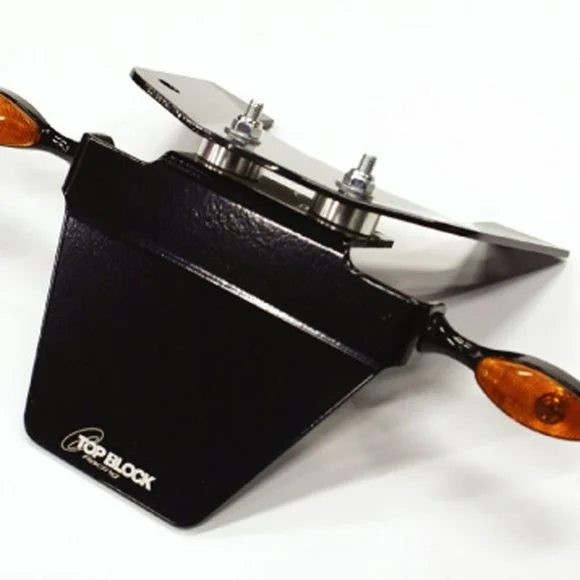 Support de plaque Top Block SUZUKI GSXR 1000 03/04 – NoirSUZUKI 1000 GSX-R 1000 – 2003 – 2004Ref : TB0236 / SPPS02